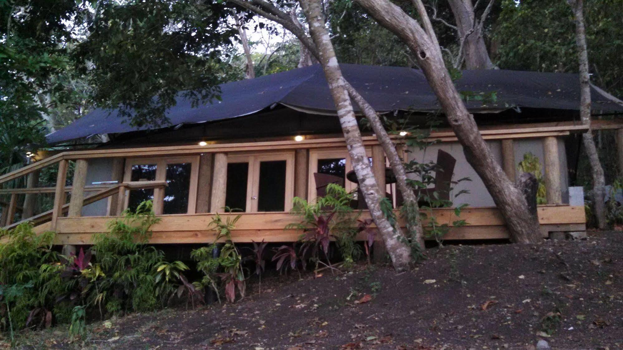 Sau Bay Resort - Off Taveuni Na Sau Bay Extérieur photo
